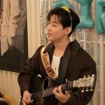 Henry Lau Instagram - grateful for another year of love and support 🎉🙆🏻‍♂️thank you for making my birthday extra special 💙 넘넘넘 감사해요 지ㅣㅣㅣㅣㅣㄴ시ㅣㅣㅣㅣㅣㅁ 너ㅓㅓㅁ 감동 이에요 !!!! 우리 🖊️들
