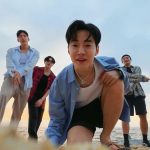 Henry Lau Instagram – working hard or hardly working? 😎 #SummerSkyChallenge