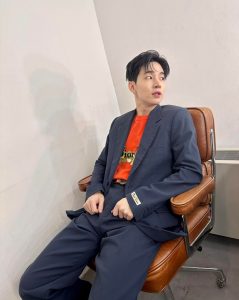 Henry Lau Instagram - My June highlights ✨ 남기고 싶은 6월의 순간들!!