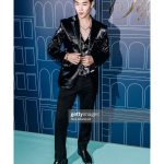 Henry Lau Instagram - My @tiffanyandco journey💙 #tiffanyandco #thetiffanylandmark New York, New York