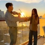 Henry Lau Instagram – ‘Perfect’ sunset & performance w/ @sohyunko_official 🌅
오랜만에 소현이랑 ‘perfect’ 한 연주 🎻 @min5un9 🎸 New York, New York