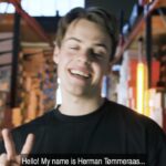 Herman Tømmeraas Instagram - Heyoo! Im giving away two Xmas presents ⛄️ Follow the instructions below to win off white sneakers!! To enter the give-away: Go to @ymeuniverse for details😜 Winners announced by @ymeuniverse tomorrow and shouted on stories and DMs. Good luck and merry xmas everyone!! ❤️