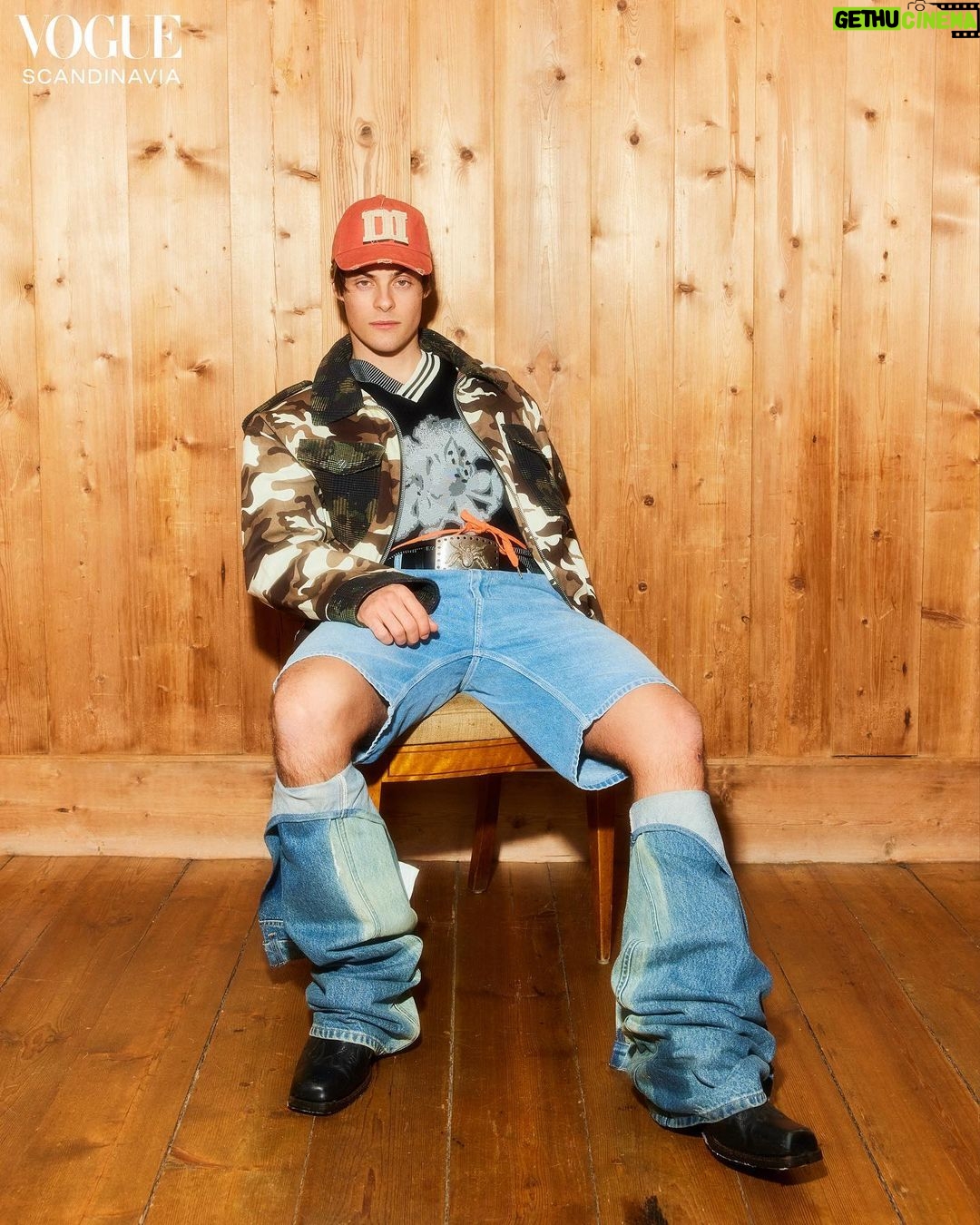 Herman Tømmeraas Instagram - “I experienced a couple of years of everyone believing I was a douchebag”. The Internet’s boyfriend @hermantommeraas has graduated to his next era. The Norwegian subverts his boy-next-door good looks to play charismatic bad guys on the big and small screen. Get to know Scandinavia’s biggest crush at the link in bio. Photographer: @eivindhamran Stylist: @mejataserud Talent: @hermantommeraas @zerozeronation Grooming: @nikola.grozdic