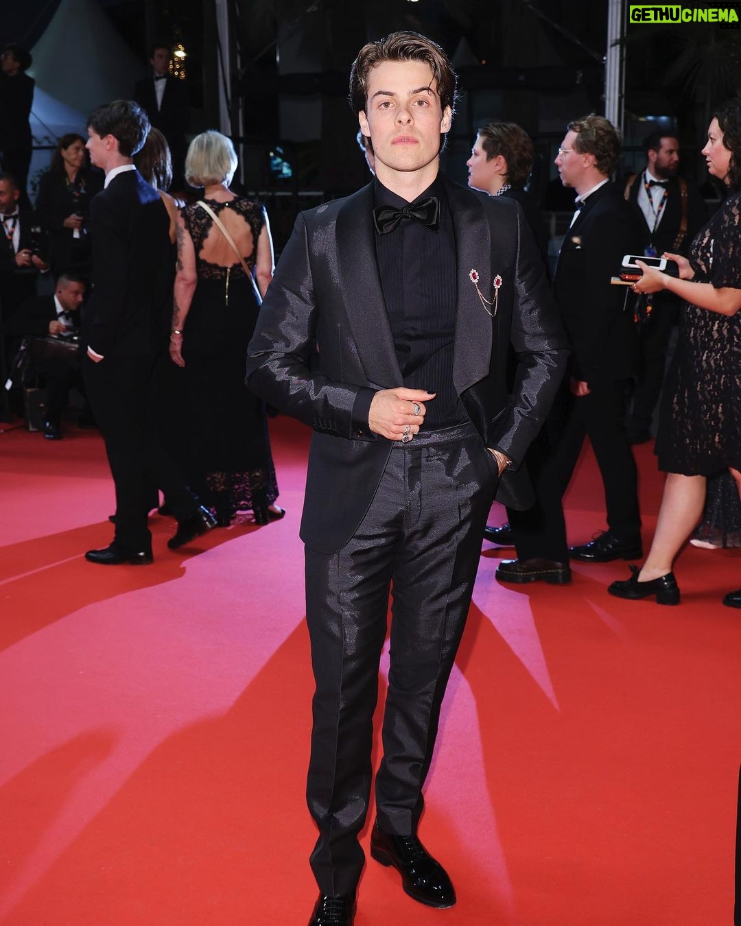 Herman Tømmeraas Instagram - Always wanted to go, and finally got to do so! @festivaldecannes 🫶🏻 Styled by @styleinscandinavia !