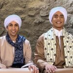 Hesham Gamal Instagram - كل سنه وانت طيب يا عمرو ويارب تكون انجح سنه في حياتك ان شاء الله 🤲🏻❤️ ويارب كمان يبقى وشك حلو عليا وعلى اول فيلم انتجه "تسليم أهالي" اللي نازل بعد بكره ان شاء الله 🤲🏻 وفرصه اني اشكرك في عيد ميلادك على انك ساعدتني في حاجات كتير اوي في الفيلم ده من وقت ما قررت انتجه لحد نزوله في اكبر تفاصيل واقل تفاصيل وحتى في الدعايا وافكار البوسترات 👏🏻 شكرا وانا مبسوط بجد بصداقتك وشغلنا مع بعض 💪🏻❤️