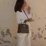 Hilona Gos Instagram - Bébé et moi on profite encore du soleil à Calvi 🤍