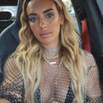 Hilona Gos Instagram - OMG la vidéo sur Calvi on the rock est sortie (lien dans ma bio) non censurée 🤣🤣