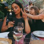 Hilona Gos Instagram - Ma vidéo sur une partie des restaurants à faire à Calvi est sortie sur ma chaîne YouTube Hiloshow (lien dans ma bio) ❤️‍🔥