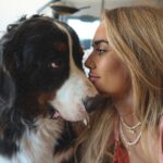 Hilona Gos Instagram - Mon gros TED, je t’aime, toi, tes poils, ta bave, et surtout tout ton amour que tu m’offre chaque jours. Mon fils ❤️‍🔥🥹