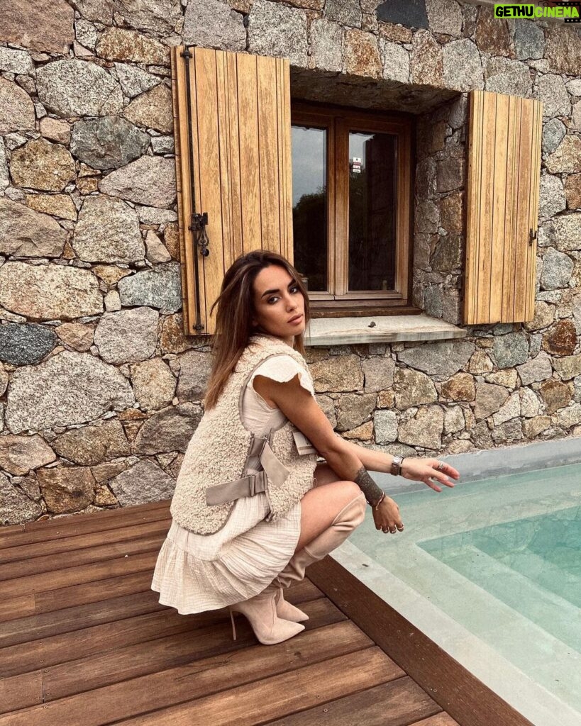 Hilona Gos Instagram - Pace Calvi, Haute-Corse