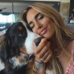 Hilona Gos Instagram - Mon gros TED, je t’aime, toi, tes poils, ta bave, et surtout tout ton amour que tu m’offre chaque jours. Mon fils ❤️‍🔥🥹