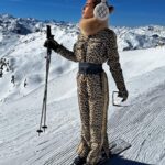 Hilona Gos Instagram - Un peu d’air frais ❄️ @ecrinblanccourchevel Ecrin Blanc Courchevel