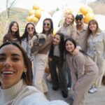 Hilona Gos Instagram – un grand merci à mes amis si précieux pour cette merveilleuse surprise ✨Je suis tellement reconnaissante d’avoir croisé votre chemin, merci la vie. Aujourd’hui, le plus important c’est que je sais que mon fils sera entouré de gens merveilleusement fous (oui il faut quand même le dire y’en a pas un de normal). Merci encore pour ces souvenirs, c’était parfait ! Je vous aimes 🤍🥺
