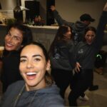 Hilona Gos Instagram – un grand merci à mes amis si précieux pour cette merveilleuse surprise ✨Je suis tellement reconnaissante d’avoir croisé votre chemin, merci la vie. Aujourd’hui, le plus important c’est que je sais que mon fils sera entouré de gens merveilleusement fous (oui il faut quand même le dire y’en a pas un de normal). Merci encore pour ces souvenirs, c’était parfait ! Je vous aimes 🤍🥺