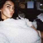 Hilona Gos Instagram - C’était journée préparation de la nouvelle co @sorella.ha , j’étais inspirée et ça fait du bien. Trop hâte de vous montrer ce qui se prépare et poulpi aussi 🤍