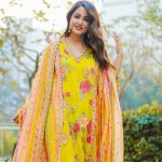 Hina Khan Instagram – Kabhi na kabhi 💛