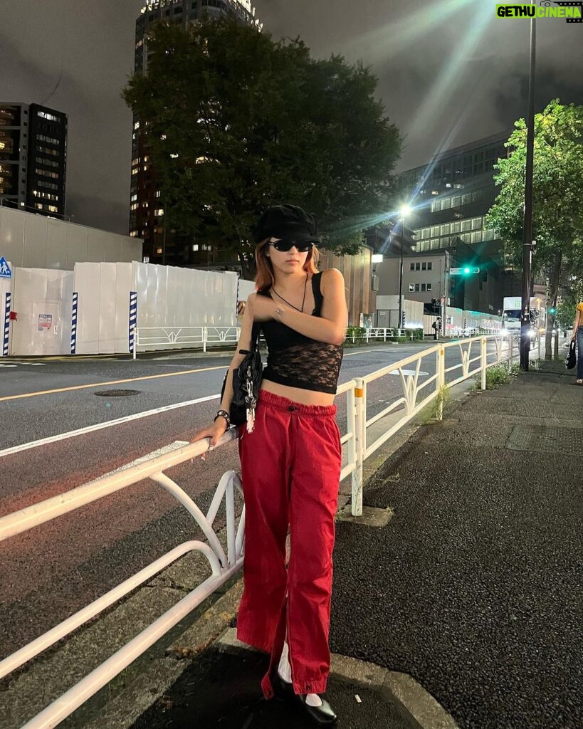 Hina Yoshihara Instagram - 東京ってたのしい(^з^)-☆(*☻-☻*) Tokyo, Japan