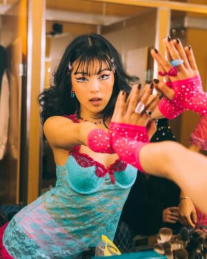 Hina Yoshihara Instagram - RODEO IN TOKYO MV OUTNOW🗼❤️

NowUnitedのHinaとしての最後のMVです🥹みんなギャルで可愛いので是非みてください😉💘🍜
#rodeointokyo
