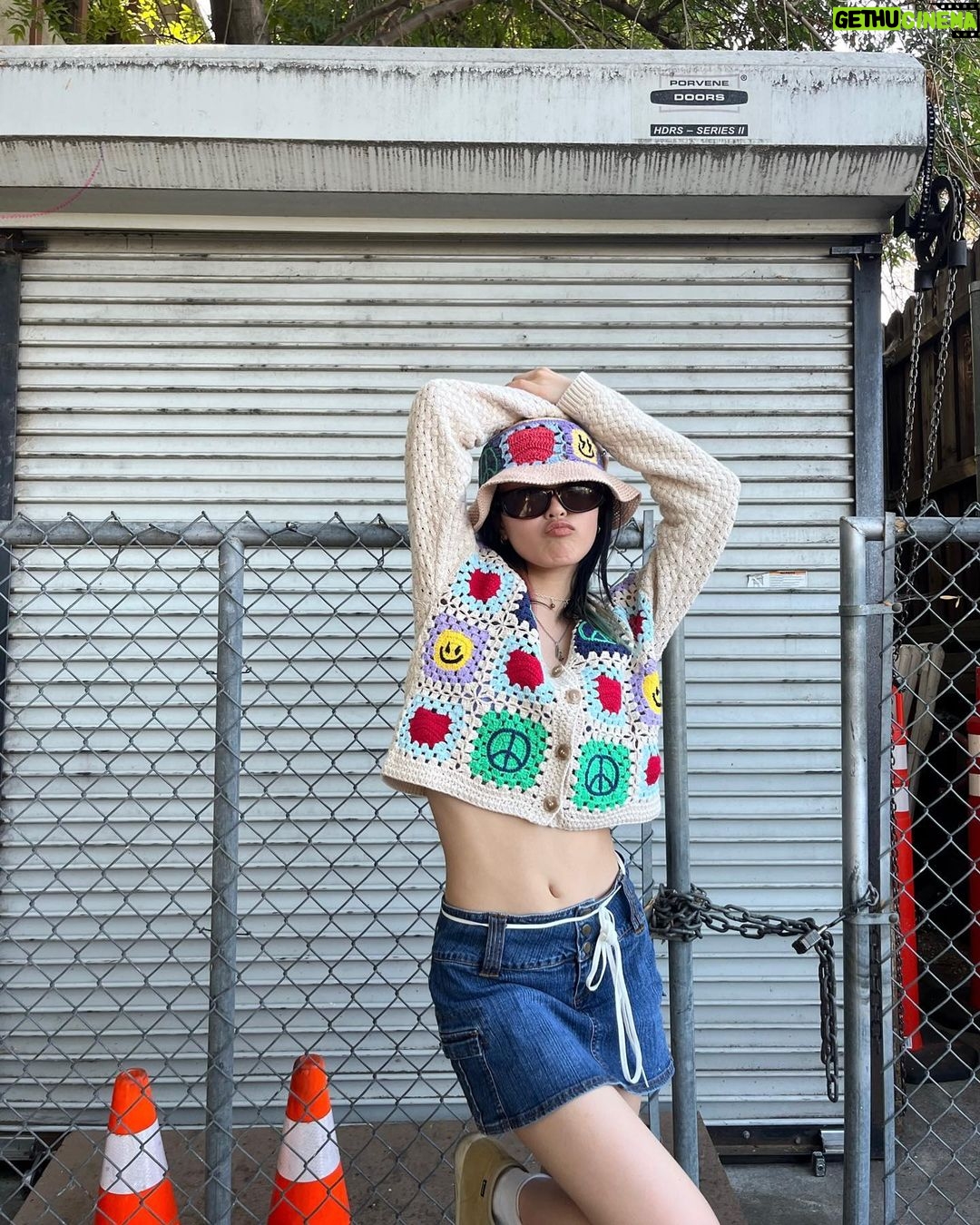 Hina Yoshihara Instagram - 😊❤️☮️ Los Angeles, California