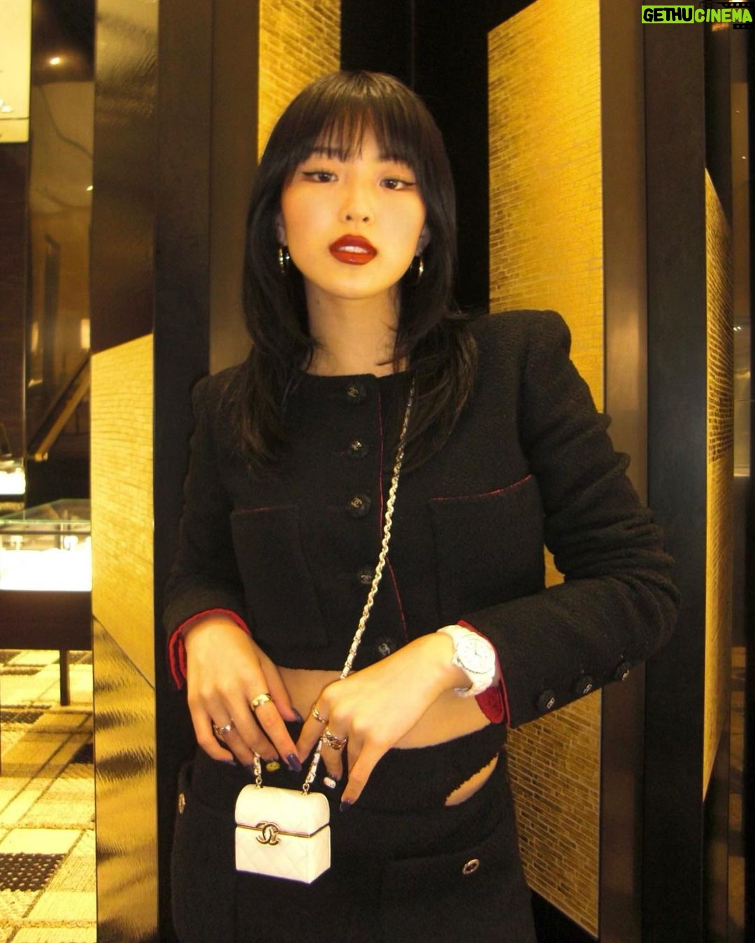 Hina Yoshihara Instagram - CHANEL fine jewelry銀座並木💎❤️✨✨ 美しくて華やかでどきどき😮💨 #CHANELFineJewelry #CHANELWatches #CHANELGinzaNamiki Ginza, Tokyo, Japan