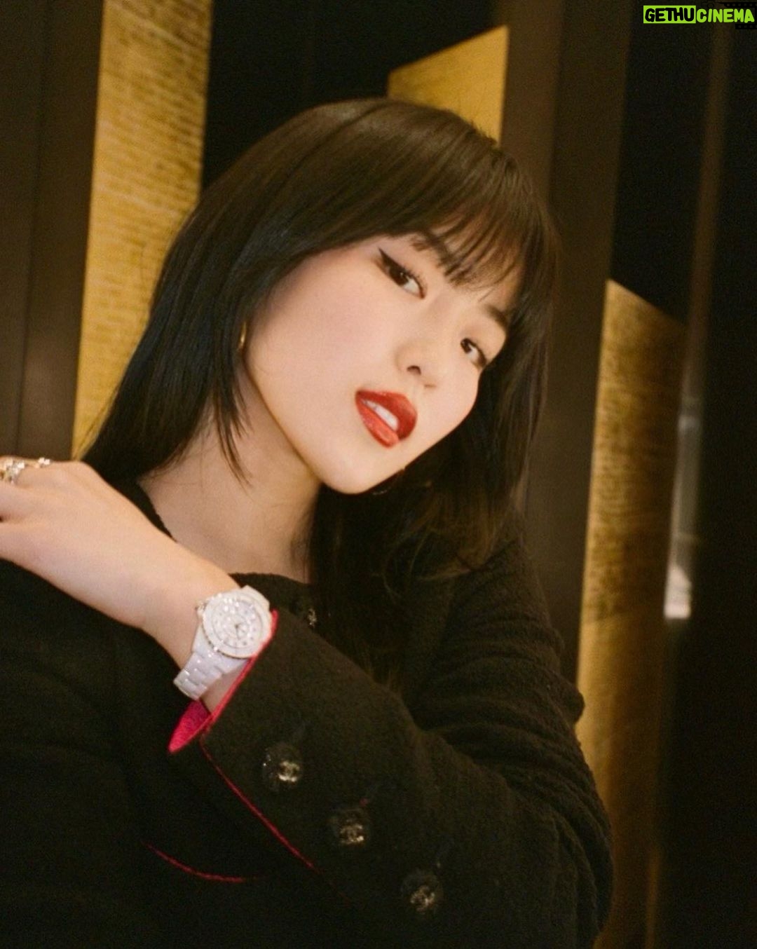 Hina Yoshihara Instagram - CHANEL fine jewelry銀座並木💎❤️✨✨ 美しくて華やかでどきどき😮💨 #CHANELFineJewelry #CHANELWatches #CHANELGinzaNamiki Ginza, Tokyo, Japan