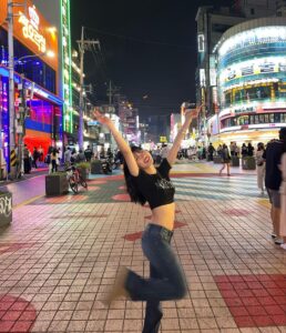 Hina Yoshihara Instagram - 한국 사랑해<3❤️🇰🇷 Seoul, Korea