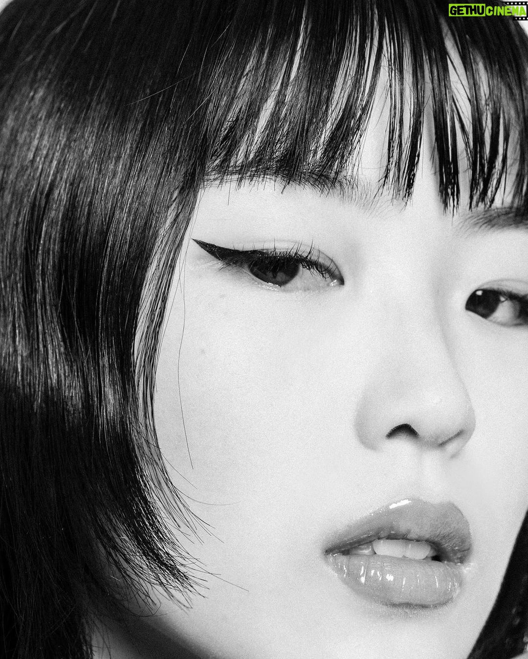 Hina Yoshihara Instagram - details Japan