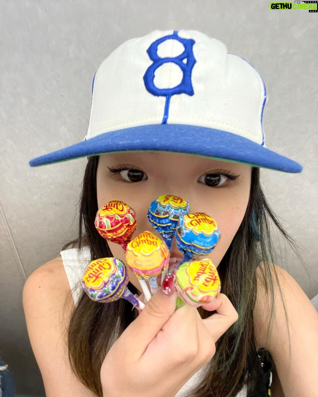 Hina Yoshihara Instagram - 🚦 Tokyo, Japan