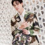 Hirunkit Changkham Instagram - งาน World Fashion Trend SS2024 ที่สยามพารากอนปีนี้ ตื่นตาตื่นใจกับโชว์ Luxury Brands ที่มาครบมาเต็มจริงๆ ส่วนคืนนี้ ผม Nani เลือกลุคของ louisvuitton มาใส่ ชอบตรงดีเทลที่ตัวเสื้อมาก ใส่แล้วรู้สึกได้ถึง Summer Vibes จริงๆ #SiamParagon #SiamParagonWorldFashionTrendSS2024 @siamparagonshoping @louisvuitton