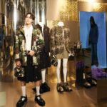 Hirunkit Changkham Instagram - Disguising in the Damoflage พบกับป๊อปอัพ สโตร์ที่โดดเด่นด้วยลายตารางหมากรุก Damier สีทองจากคอลเลกชัน Spring/Summer 2024 ของ Louis Vuitton ได้แล้ววันนี้ที่ สยามพารากอนและเซ็นทรัล ภูเก็ต ฟลอเรสต้า @louisvuitton