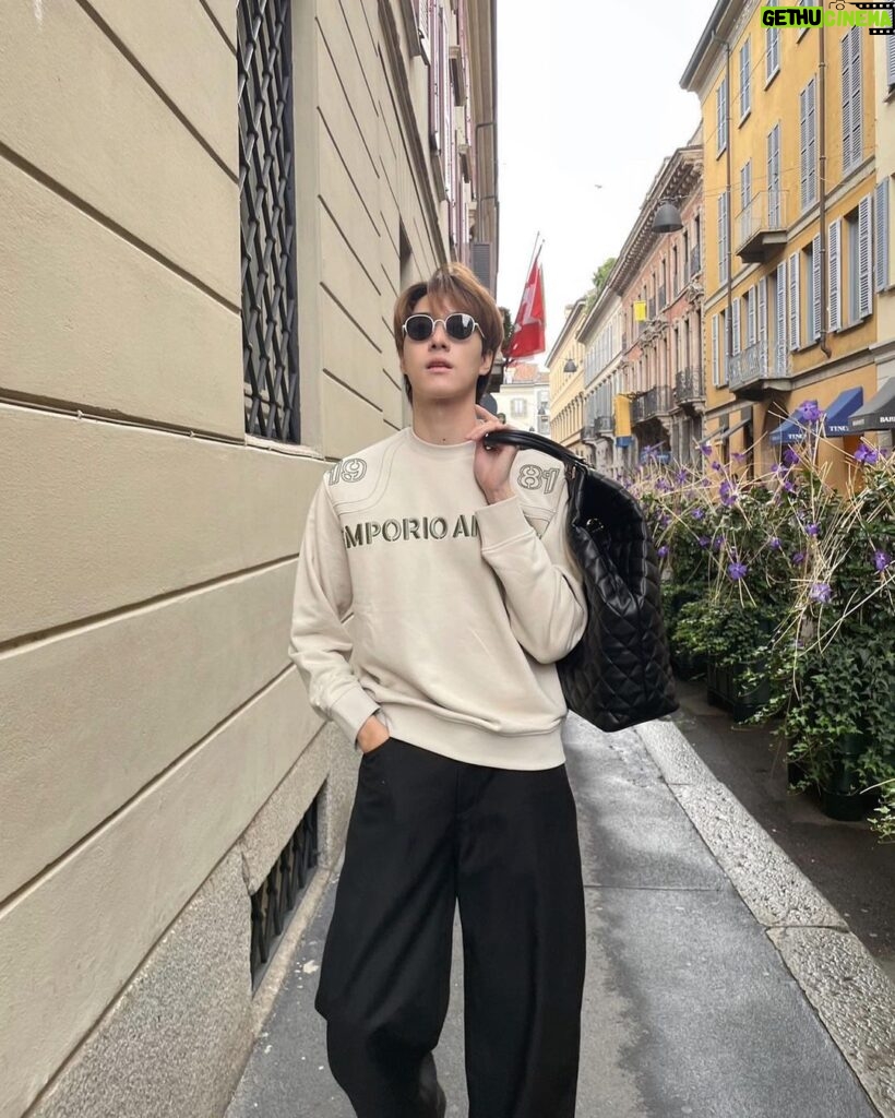 Hirunkit Changkham Instagram - หลงทาง In Milano Milano, Italy