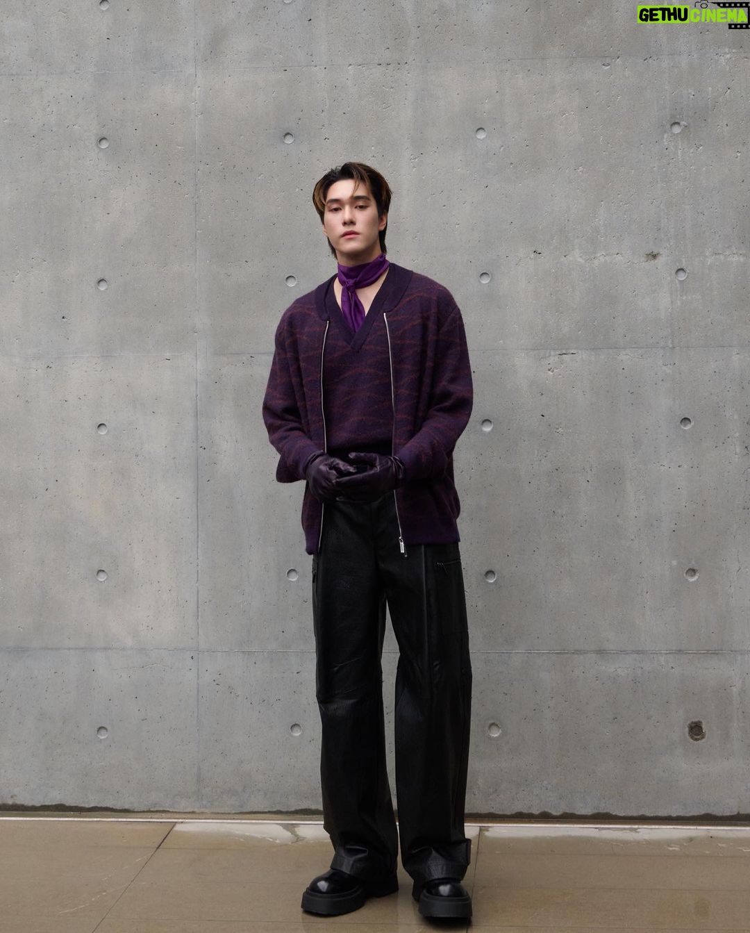 Hirunkit Changkham Instagram - Thank you for having me 💜#EmporioArmani @EmporioArmani Milán, Italia