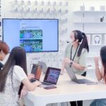 Hirunkit Changkham Instagram - แฟนๆ Apple ต้องได้มาลองสัมผัสประสบการณ์ร้านใหม่ ในรูปแบบ Apple Premium Partner ที่ Studio 7 สาขาเซ็นทรัล ลาดพร้าว ชั้น 3 จะซื้อ ซ่อม เทรด ไม่ต้องเสียเวลาไปหลายๆที่ ทำที่นี่ได้หมดเลย เรียกว่าคุ้ม ครบ จบที่เดียวจริงๆครับ มี Workshop Class สอนใช้งานและให้คำแนะนำลูกค้าอยู่ตลอดด้วย ช่วงนี้ทางร้านเค้ามีโปรโมชั่น และ Workshop ของ Macbook เพื่อรับสิทธิ์ประกันความพอใจใน 14 วันด้วยนะครับ แต่เฉพาะเดือนสิงหาคมนี้เท่านั้น ใครมีแพลนจะซื้ออยู่ ไปจัดกันได้เลยครับ Studio 7 Central Ladprao | ชั้น 3 #Studio7 #Studio7ApplePremiumPartner #ApplePremiumPartner #CentralLadprao #Apple #iPhone #iPad #Macbook #AppleWatch