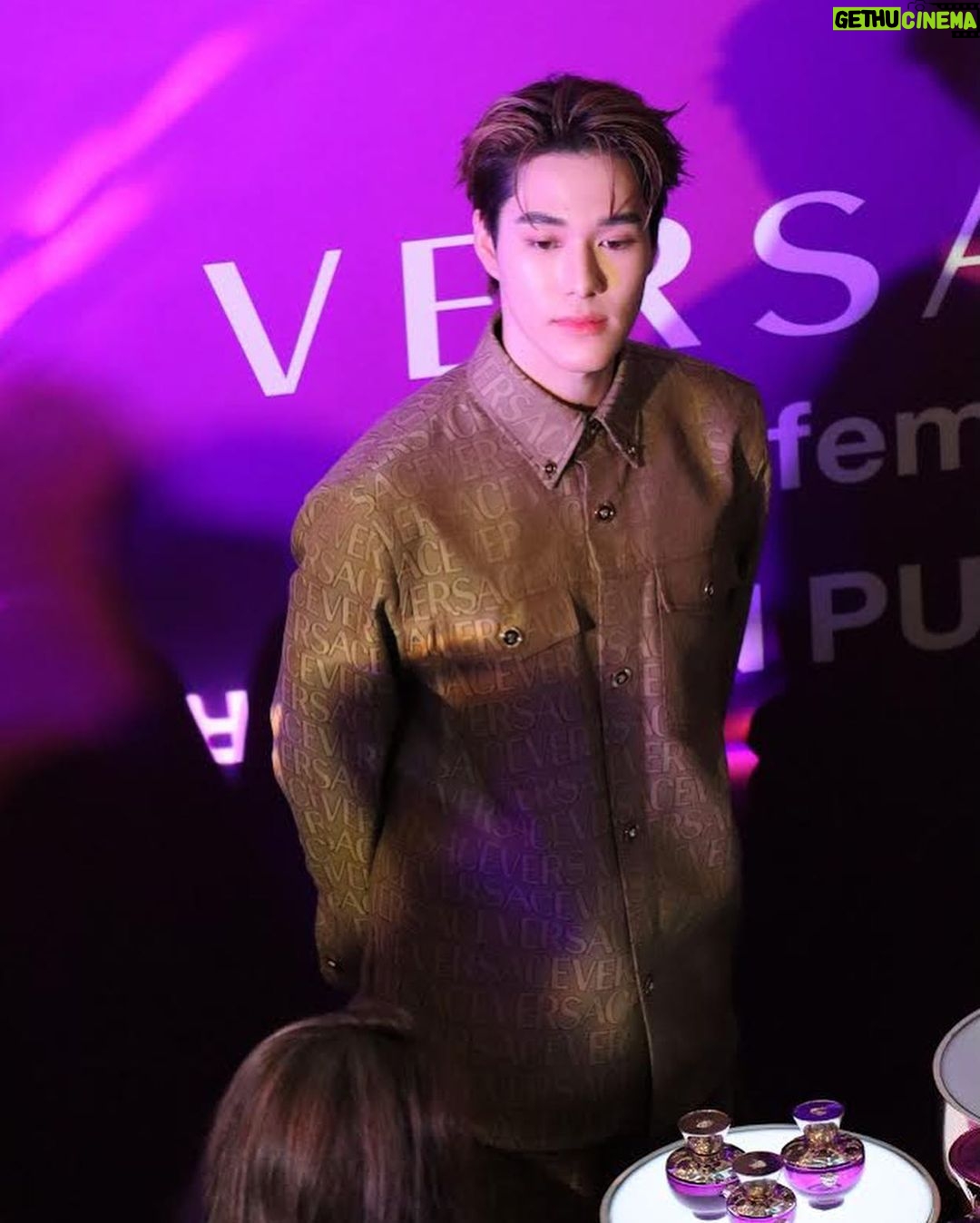 Hirunkit Changkham Instagram - Thank you Malaysia! I'm very happy to be back with Versace Dylan Purple. 💜 You're the sweetest. 💜 #DylanPurplexNani #VersaceFragrances #VersaceDylanPurpleMY #VersaceDylanPurpleTH @sephoramy @thaisephora