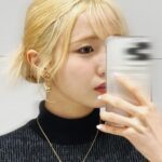 Hitomi Honda Instagram - . 祝日の予定 立てましたか🪿 最近 遠征でのお仕事が充実していて、 色々なところに行けるのがとても楽しいです🛤️ 今週も楽しみ🦔 今日はだいすきなバゲットと👜 #fendi #pr @fendi