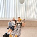 Hitomi Honda Instagram - . mini11月号 発売中🪄 今月はひぃなこ🐘 @mini_tkj