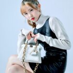 Hitomi Honda Instagram - . @fendi のアイコンバッグ "ピーカブー"の もこもこ新作と撮影🐏🤍 お揃いのミニチャームもとってもかわいかったです☺︎ #FendiPeekaboo #PR