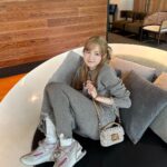 Hitomi Honda Instagram - . F形デザインのヒール とってもかわいい👟🤍 @fendi #FendiFirst1 #PR