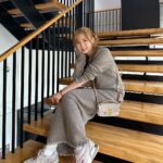 Hitomi Honda Instagram - . F形デザインのヒール とってもかわいい👟🤍 @fendi #FendiFirst1 #PR