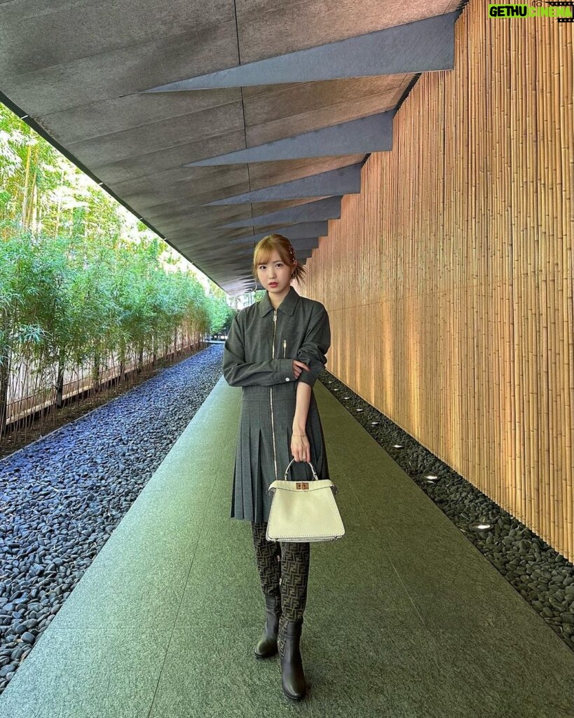 Hitomi Honda Instagram - . FENDI SS24 Showが本日9月20日(水)21時からfendi.comでライブ配信されます🪄 2024年春夏アイテムがいち早く見られます🪡 とってもたのしみ☺︎ @fendi #FendiSS24 #PR