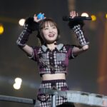 Hitomi Honda Instagram - . "AKB48 春コンサート2023〜好きだ！と叫ぼう〜" 2023.4.29 側で支え合い一緒に頑張ってきたメンバーだけでなく、 良いものを共に創ろうと熱い想いで携わってくださった スタッフの皆さん、そして3年越しに大きな会場に 歓声を響かせ、全力で応援してくださったファンの皆さんのお陰で またひとつ、忘れられない大切な思い出を作ることができました。 ご尽力いただいた全ての皆さんへ 感謝の気持ちでいっぱいです。 素敵な景色を見せてくださり 本当にありがとうございました🎤 やっぱり私はステージに立ってパフォーマンスすることが 好きなんだなあと改めて実感した1日でした！ 写真も撮ってくれてありがとう🫶🏻 오랜만에 만나서 좋았어요♡ @silver_rain.__
