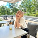 Hitomi Honda Instagram - . 🍋🍩🍃 ひさしぶりにコーヒー以外のドリンクを飲んだ日🥤 @fendi #FENDI #pr
