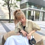 Hitomi Honda Instagram - . FENDI C’mon🪐 バッグの中身はなんでしょう☺︎ @fendi #FendiFM23 #PR