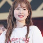 Hitomi Honda Instagram – .

“AKB48 チーム8 春の総決算祭り 9年間のキセキ” 2023.4.30

私の原点であり青春の全てだったチーム8。

同じ目標に向かってみんなで汗を流した日々も、
沢山笑い合った日も、悔しくて泣きながら新幹線で
栃木まで帰ったあの日も

全部が全部 今の私へと繋がっています。

つらくて苦しかったときは《夢へのルート》を聴き、
何度も自分を励ましていました。

“流した汗の量も誰かが見てるよ”

なかなか自分の事を認めることができず、何が正解なのか 
何もかもわからなくなって沢山悩み続けた日々。

この言葉を信じ、自分を奮い立たせ、
必死に走り続けました。

今の私からあの頃の私へ
どんな時も諦めないで頑張ってくれてありがとう。
数えきれないほどの素敵な景色を見せてくれてありがとう。
心から感謝を伝えたいです。

また『夢へのルート』という曲を通して私たちに
大切なメッセージを送ってくださった秋元先生に
改めて感謝の気持ちでいっぱいです。

そんな 私にとって大切な曲を最後にセンターで
歌わせていただけたことがとても感慨深く、
忘れられない思い出となりました。

将来の私にもまた “ありがとう”と言ってもらえるような、
自慢の自分でいられるように、これからも謙虚な姿勢と
感謝の気持ちを忘れず、日々頑張っていきたいと思います。

『AKB48 チーム8栃木県代表』に選んでいただけて、
最高の仲間やスタッフさん、ファンの皆さんと出逢えて
本当に幸せな9年間でした。

たくさんの愛と応援、そして出逢いを
ありがとうございました。

みんなのことが大好きです！

ちぴさんがお忙しい中観に来てくださいました！
客席で見つけてたくさん手振っちゃった🫣 @chipichan.1215 

ラストの写真はリハ中の私たち✌🏻