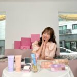 Hitomi Honda Instagram - . 『CRUSH ON MILKTOUCH!』をテーマとしたミルクタッチ初の韓国での POPUPに行ってきました🛫🇰🇷 新作のトーンアップクリームはSPF50+でUVケアもでき、透明感の引き立つ赤ちゃん肌に仕上がります👶🏻🍼 #MILKTOUCH #ミルクタッチ #CrushOnMILKTOUCH #赤ちゃんフィルターUV
