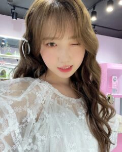 Hitomi Honda Instagram - . 🦢🤍
