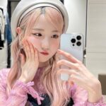 Hitomi Honda Instagram - . 🌸🦩🩰🎀 새해 복 많이 받으세요! 따뜻한 햇살만이 가득한 행복한 한 해가 되길 바랄게요😌 新年快乐！ 今年也跟我一起走下去，好吧？🫣 心想事成🙏🏻💫
