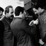 Homayoun Shajarian Instagram - . خاطره خوش اولین اجرا در بروکسل پس از چند سال دوری از صحنه. به امید دیدار شما عزیزان در اجراهای آینده و کنسرت های پیش رو در ایران عزیز🌹 عکاس : Syntha Cnudde طراحی و اجرای لباس : شیما میر حمیدی