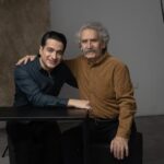 Homayoun Shajarian Instagram - ۰ مهربانان گرامی به اطلاع می رساند، آلبومی به آهنگسازی “استاد کیخسرو پورناظری” و آواز حقیر بر روی اشعاری از حضرت مولانا و حضرت حافظ با همراهی گروه تنبور شمس پس از چند سال ، به زودی ، در اختیار علاقه مندان قرار خواهد گرفت. گزارش های تکمیلی از تاریخ انتشار این آلبوم به زودی به اطلاع علاقه مندان خواهد رسید. به منظور رونمایی از این آلبوم، کلیپی از این آلبوم در دست ساخت است که پس از تکمیل، در فضای مجازی منتشر خواهد شد.