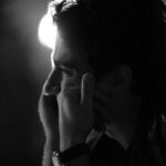 Homayoun Shajarian Instagram - دوستان گرامي من سلام. تا به اين لحظه هيچ اعلام رسمي در مورد اينكه ممنوعيتي داشته باشم نشده است. سپاسگزار لطفتان هستم و منتظر فرصتي كه ساز دل به حضور شورانگيزتان كوك شود.